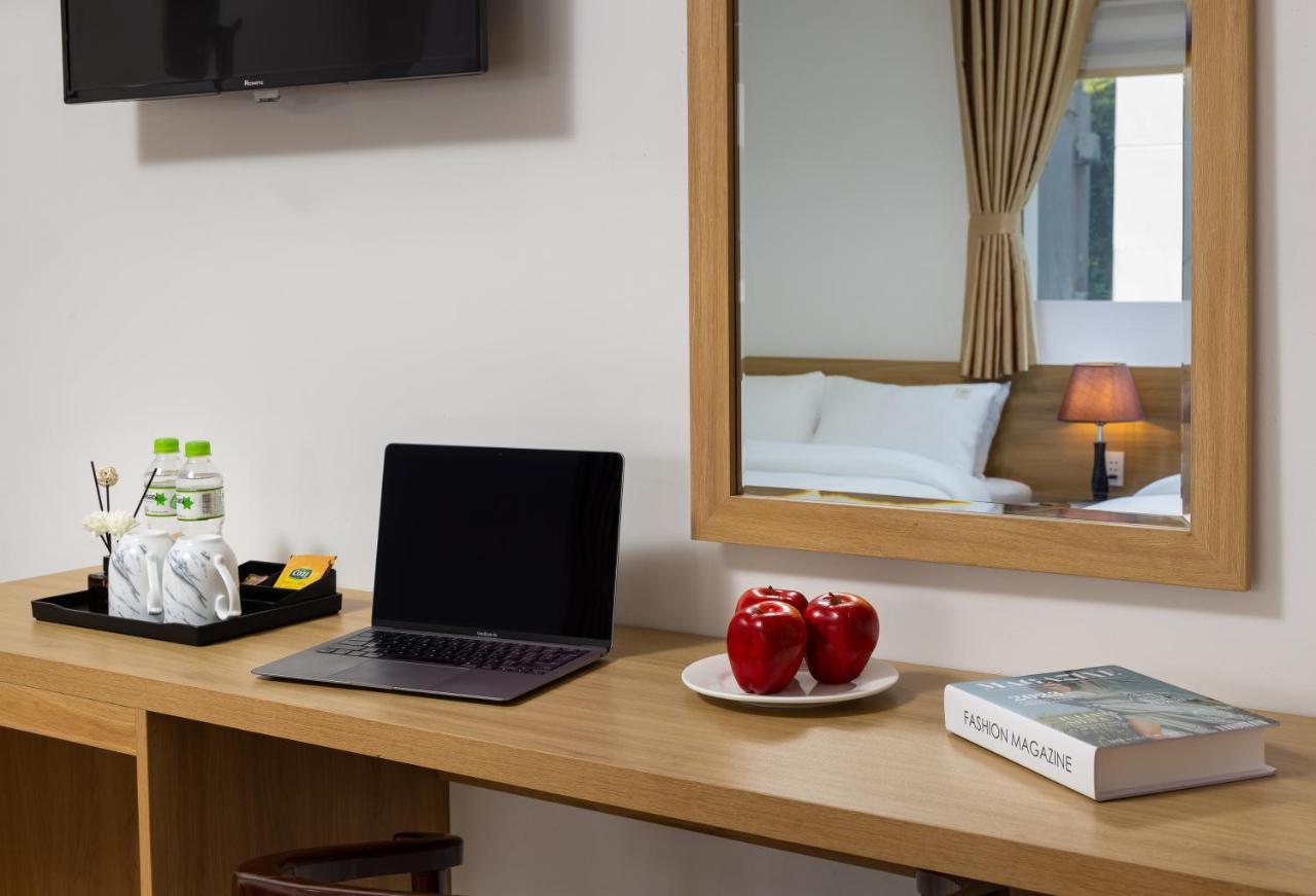 Cat Ba Hongkong Hotel Dong Khe Sau Exteriör bild