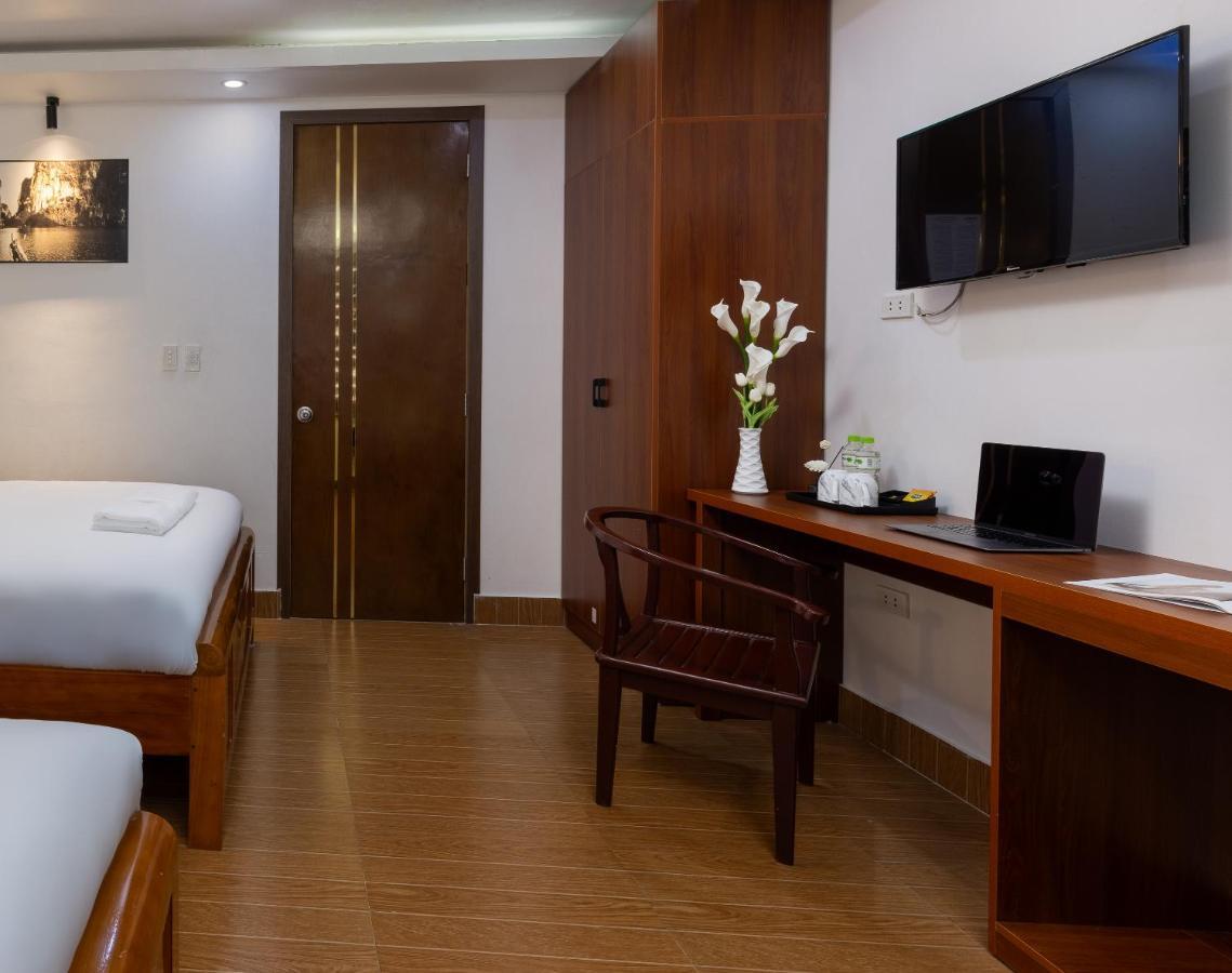 Cat Ba Hongkong Hotel Dong Khe Sau Exteriör bild