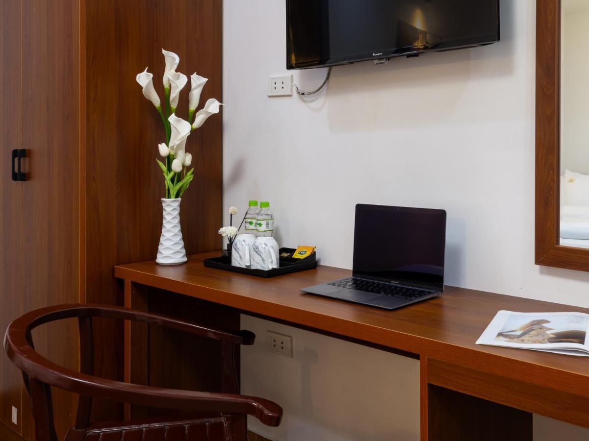 Cat Ba Hongkong Hotel Dong Khe Sau Exteriör bild